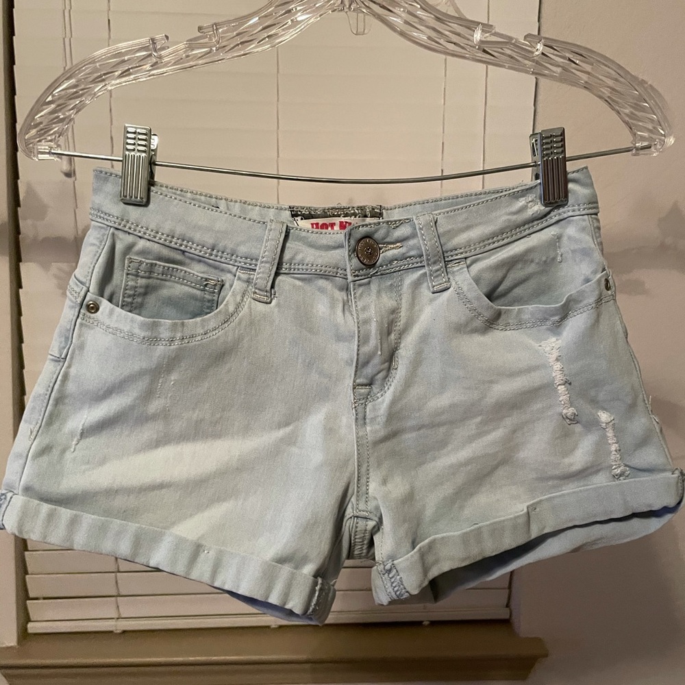 Blue wash denim shorts